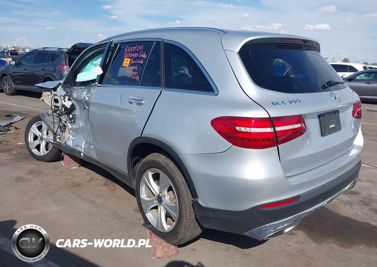 2018 Mercedes-Benz Glc 300 4Matic VIN:WDC0G4KBXJV083324 - 3
