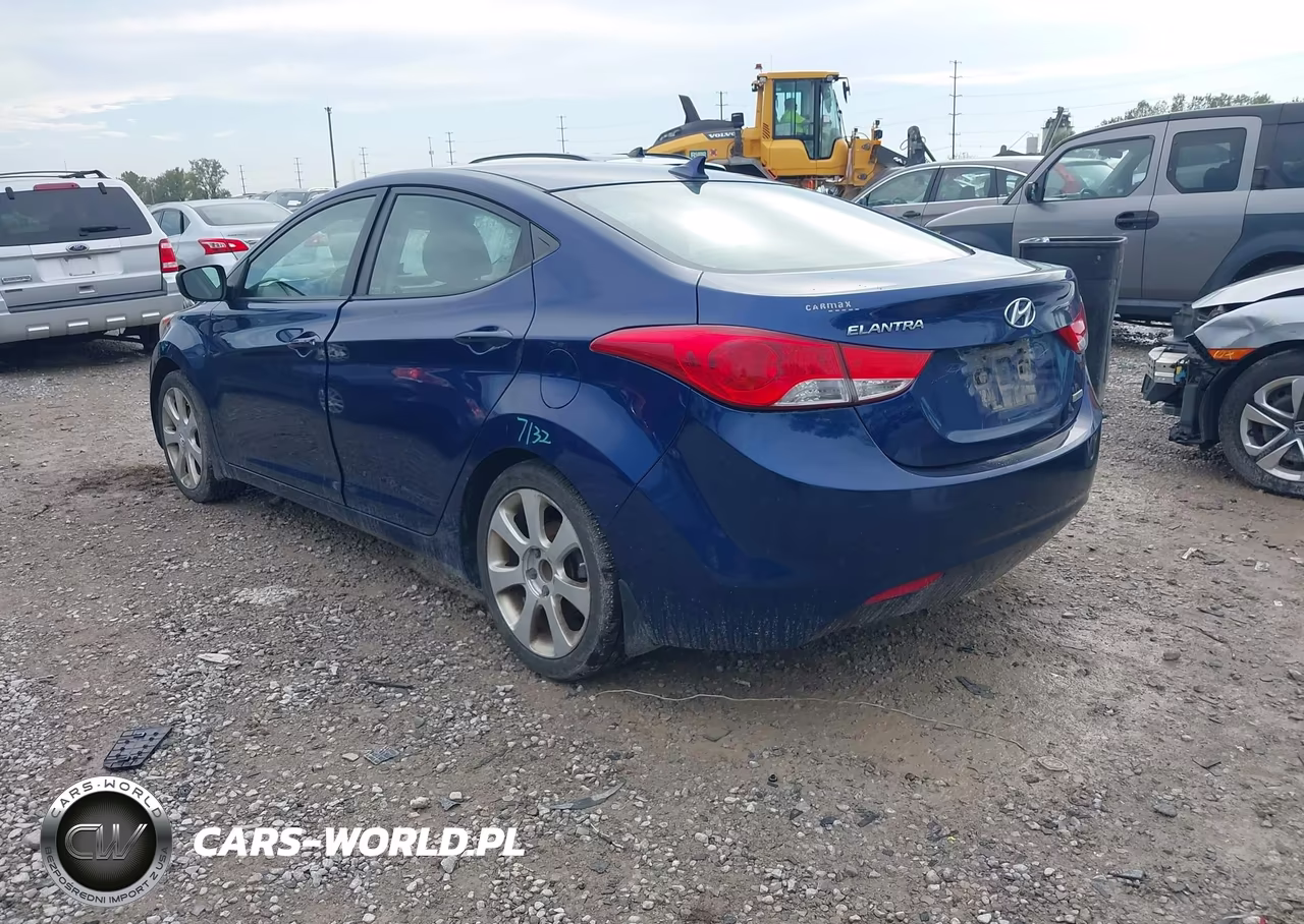 2013 Hyundai Elantra Limited VIN:KMHDH4AE7DU512926 - 3