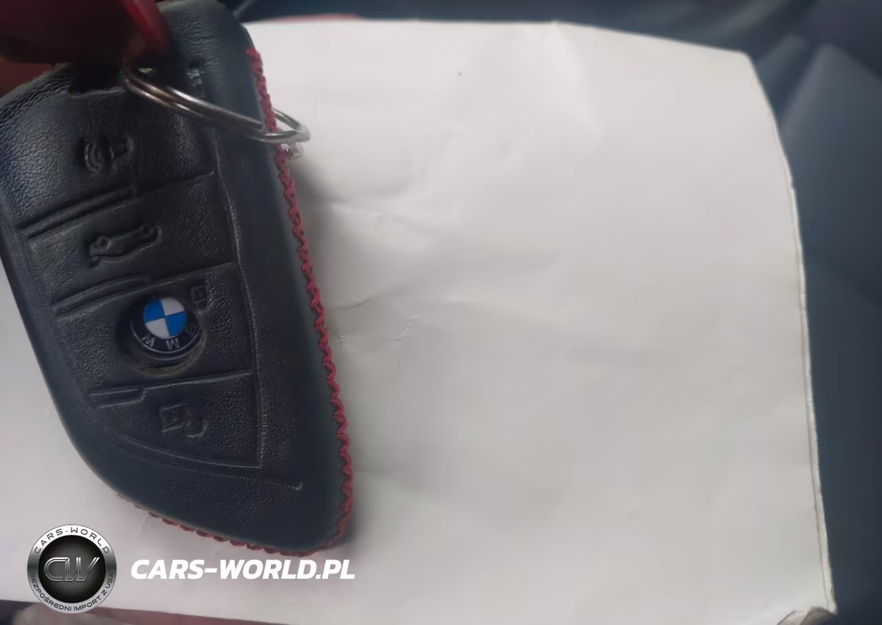 2019 BMW X1 xDrive28I VIN:WBXHT3C51K5L37272 - 11