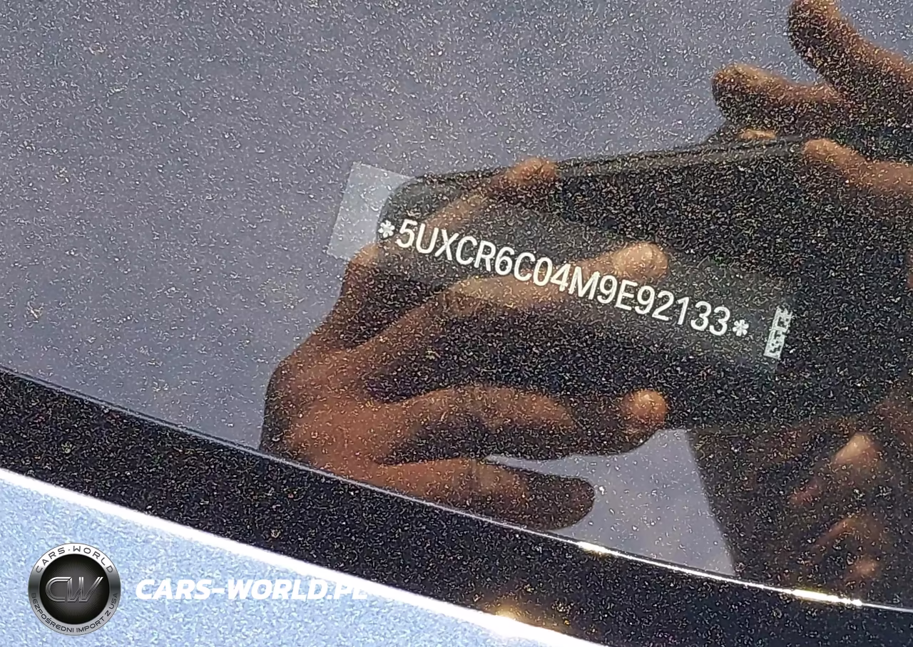 2021 BMW X5 xDrive40I VIN:5UXCR6C04M9E92133 - 17