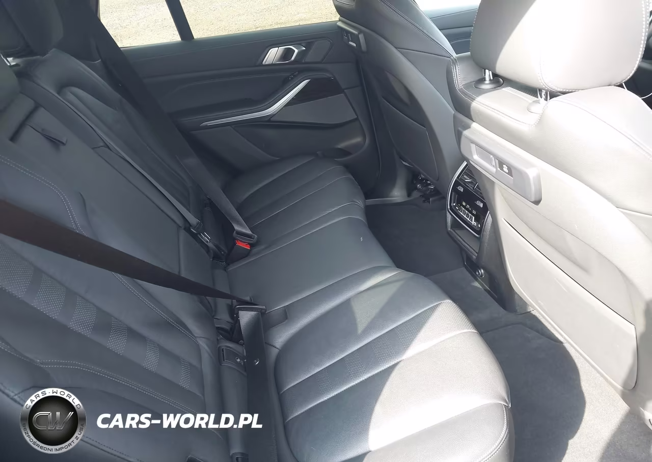 2021 BMW X5 xDrive40I VIN:5UXCR6C04M9E92133 - 8