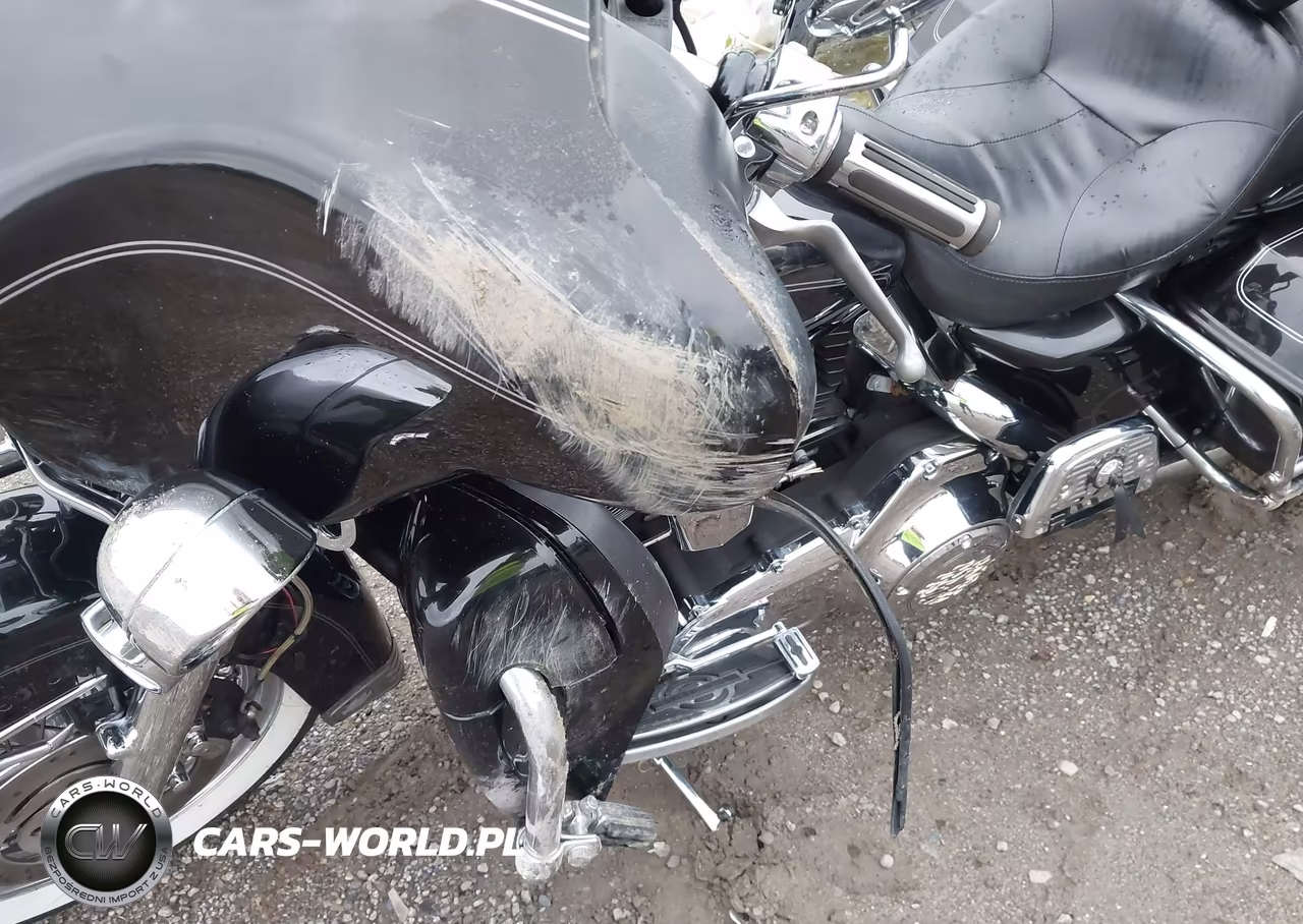 2007 Harley-Davidson Flhtcui VIN:1HD1FC41X7Y715692 - 15