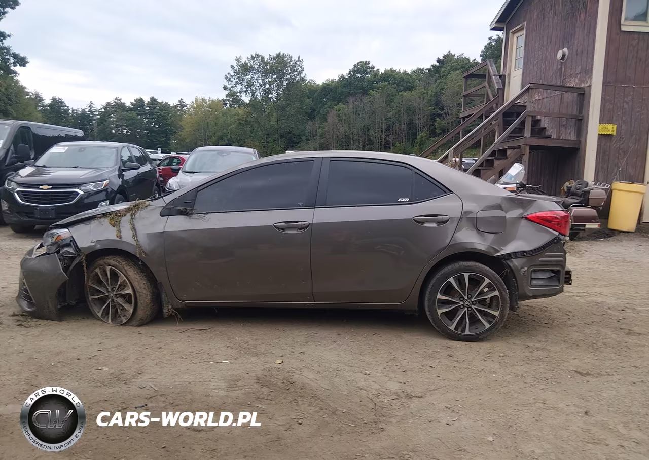 2017 Toyota Corolla Se VIN:2T1BURHE9HC843729 - 14