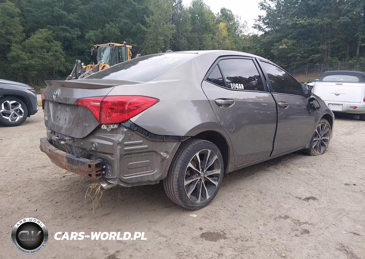 2017 Toyota Corolla Se VIN:2T1BURHE9HC843729 - 4