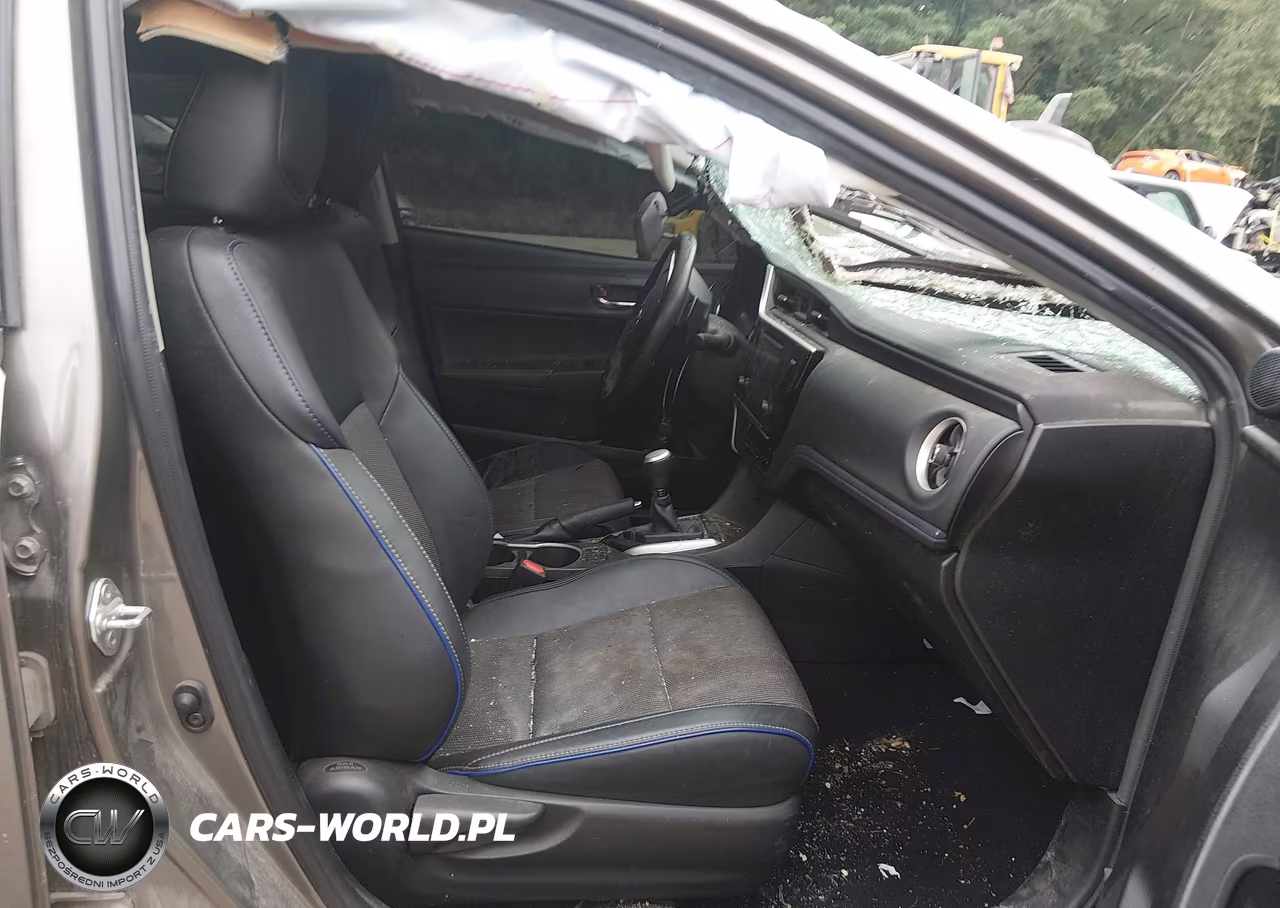 2017 Toyota Corolla Se VIN:2T1BURHE9HC843729 - 5