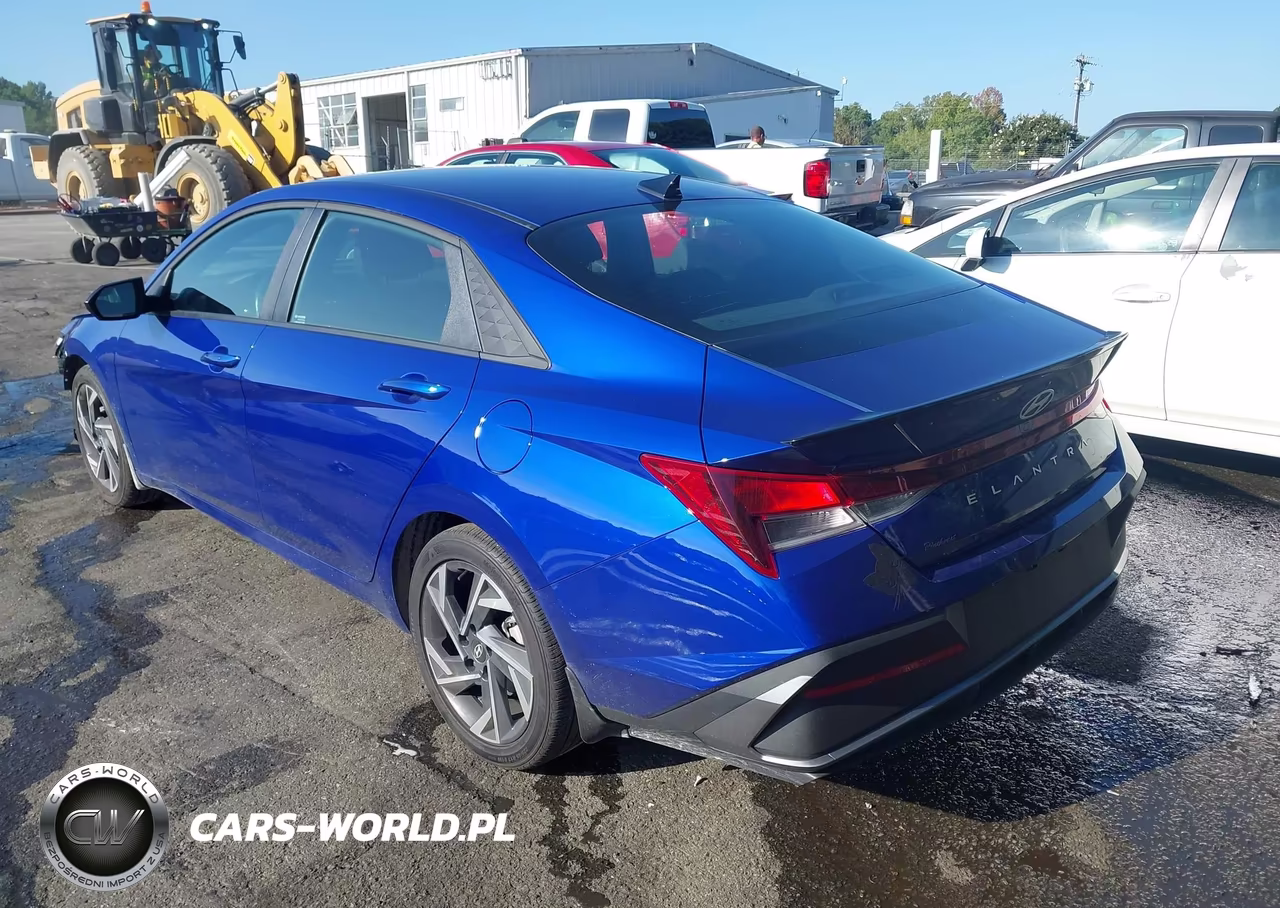 2025 Hyundai Elantra Sel Sport VIN:KMHLM4DG8SU968466 - 3