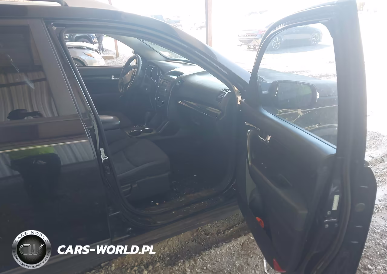 2011 Kia Sorento Lx V6 VIN:5XYKT4A25BG102141 - 5