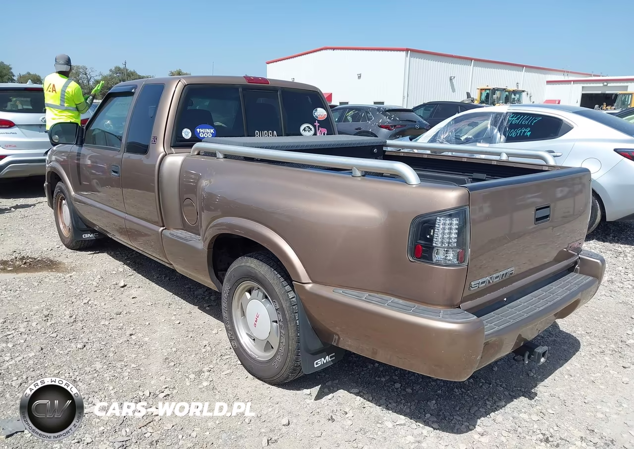 2002 GMC Sonoma Sls VIN:1GTCS19W428117881 - 3