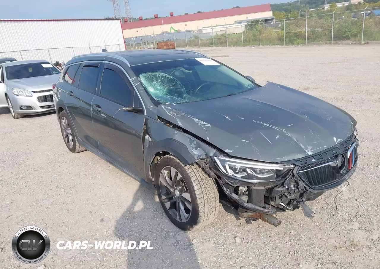 2018 Buick Regal Tourx Essence