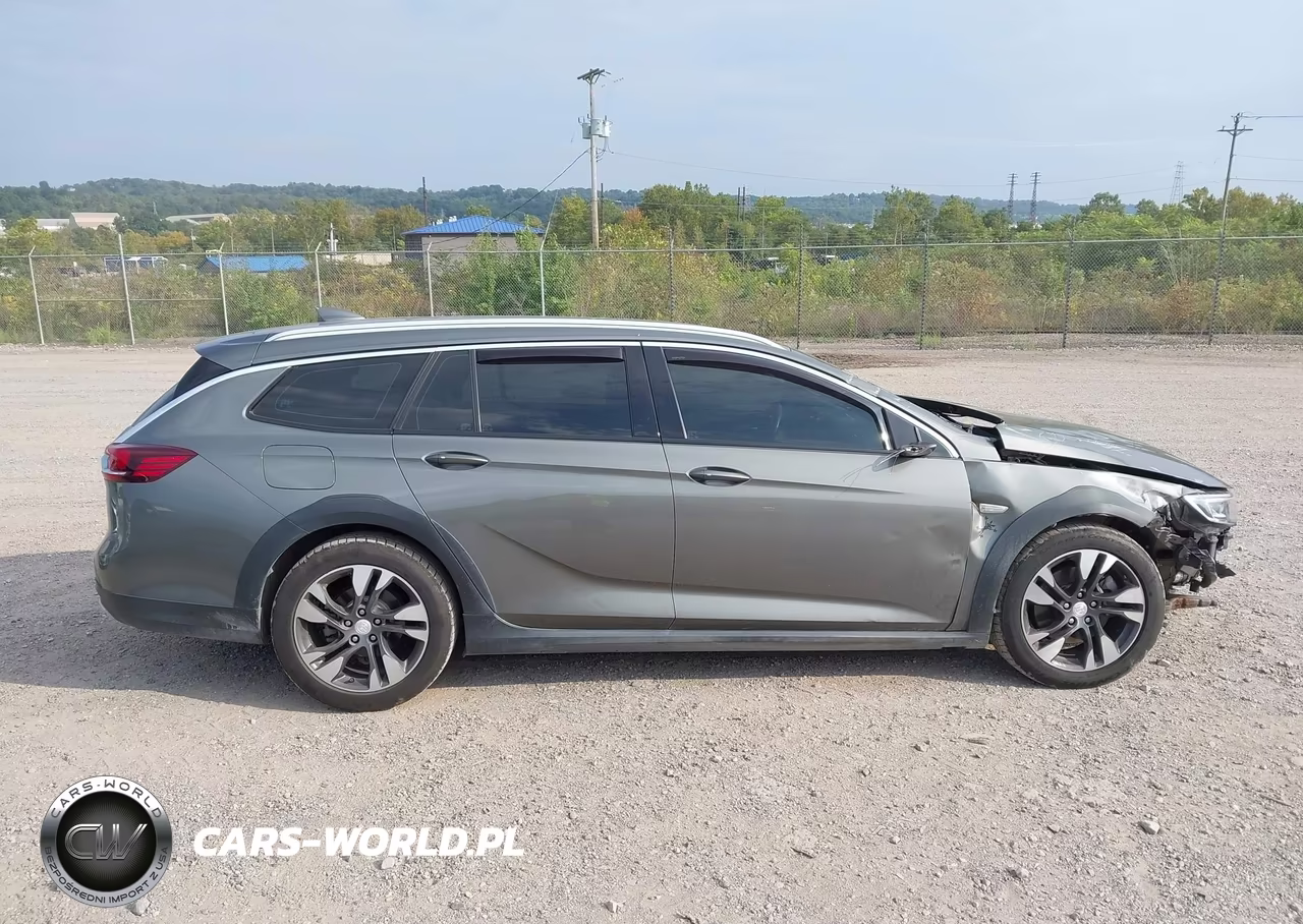 2018 Buick Regal Tourx Essence VIN:W04GV8SX0J1087512 - 14