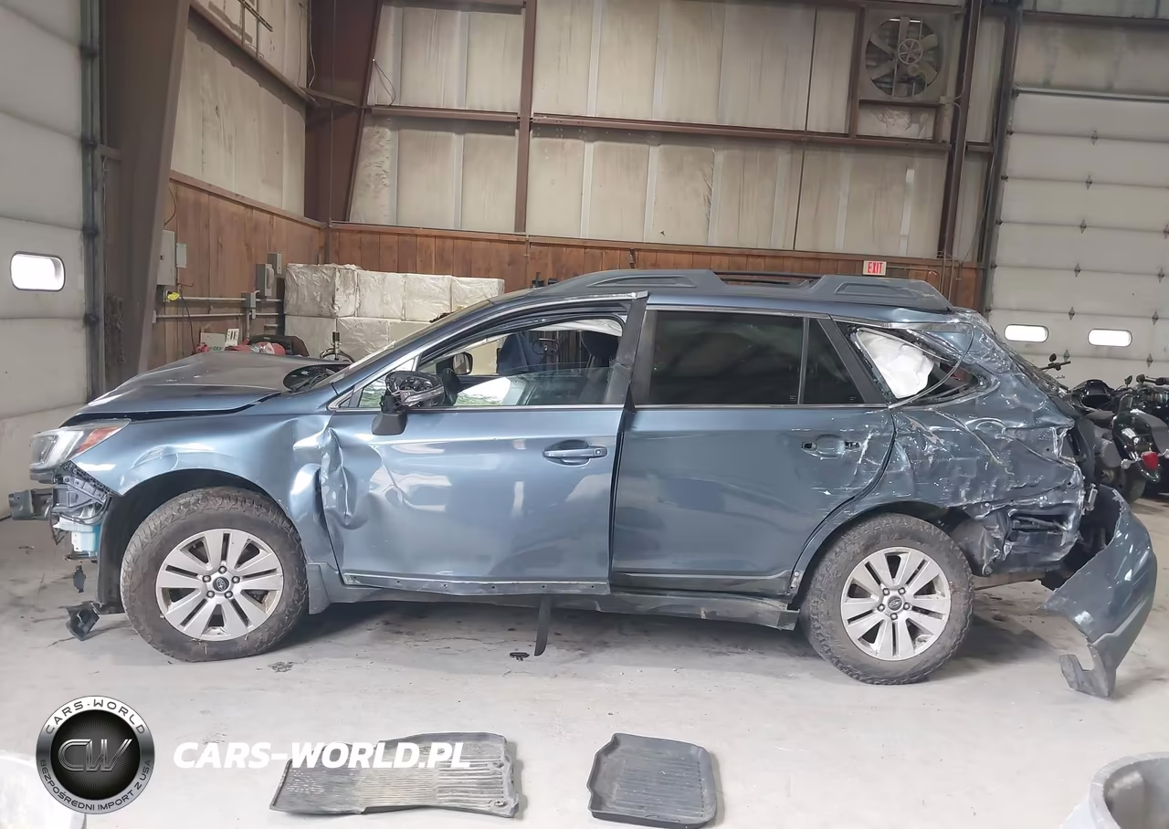 2018 Subaru Outback 2.5I Premium VIN:4S4BSAHC6J3276475 - 15