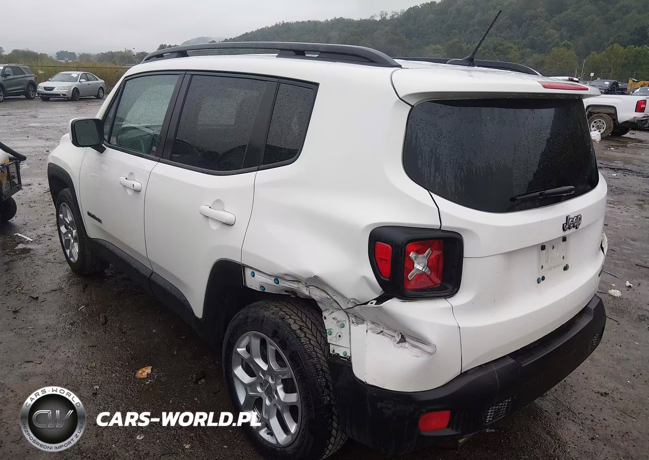 2017 Jeep Renegade Latitude Fwd VIN:ZACCJABBXHPG43458 - 3
