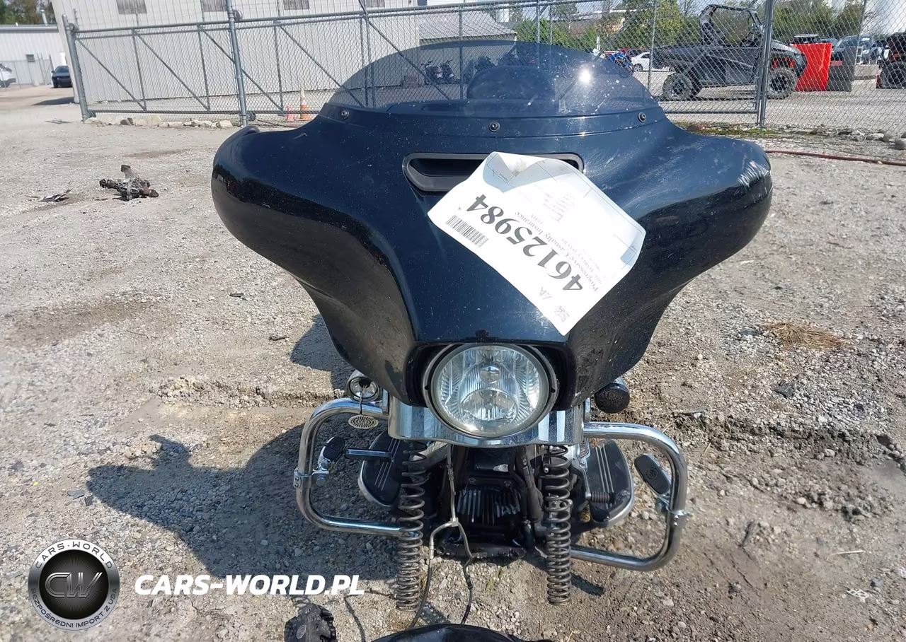 2018 Harley-Davidson Flhx Street Glide VIN:1HD1KBC12JB673178 - 5