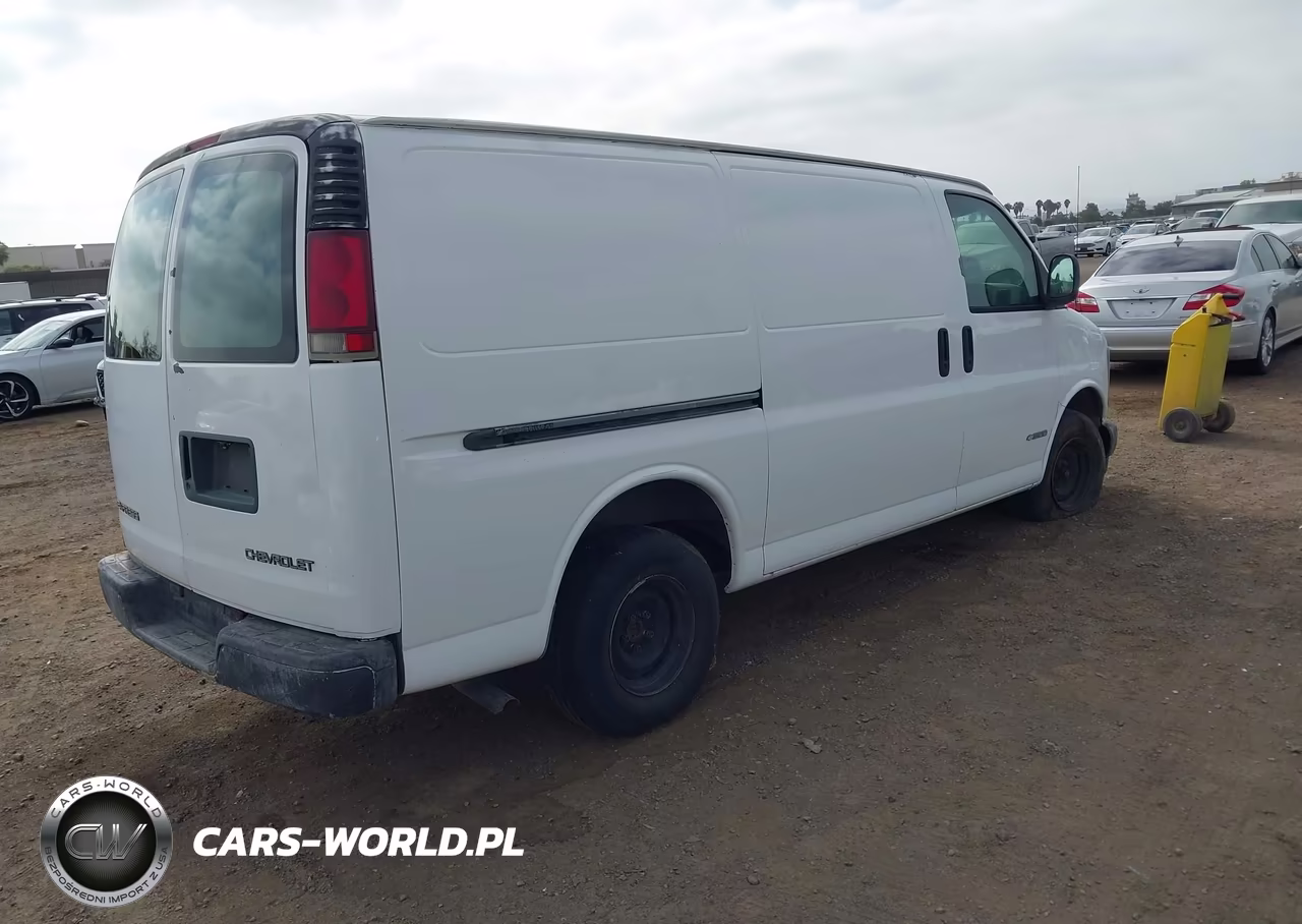 2001 Chevrolet Express VIN:1GCFG15W411181060 - 4