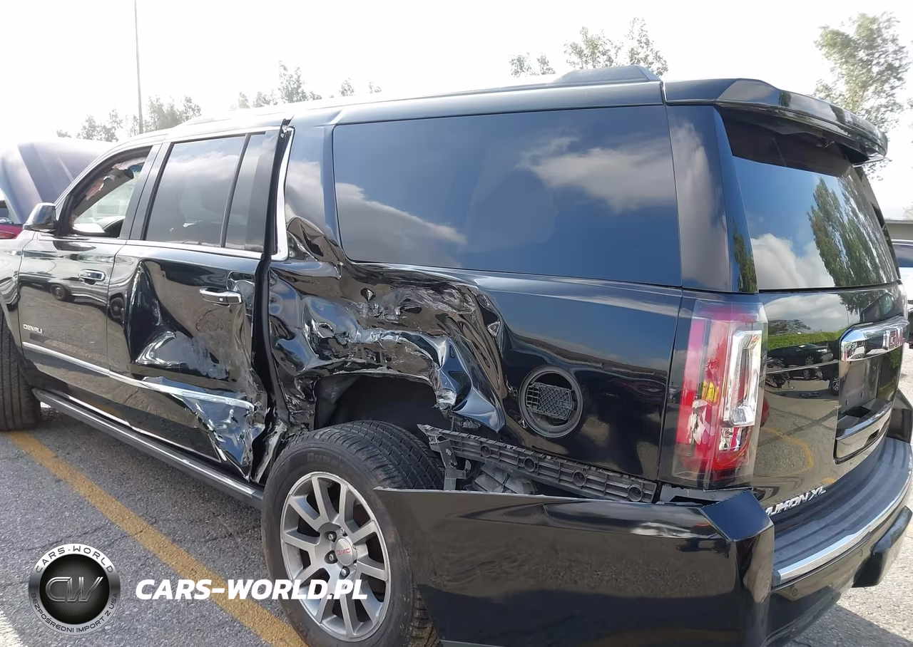 2017 GMC Yukon Xl Denali VIN:1GKS2HKJ7HR393840 - 13