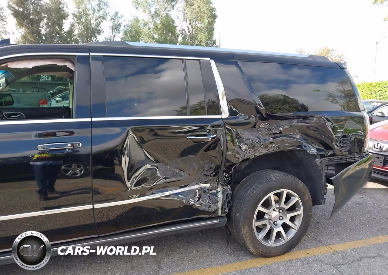 2017 GMC Yukon Xl Denali VIN:1GKS2HKJ7HR393840 - 6