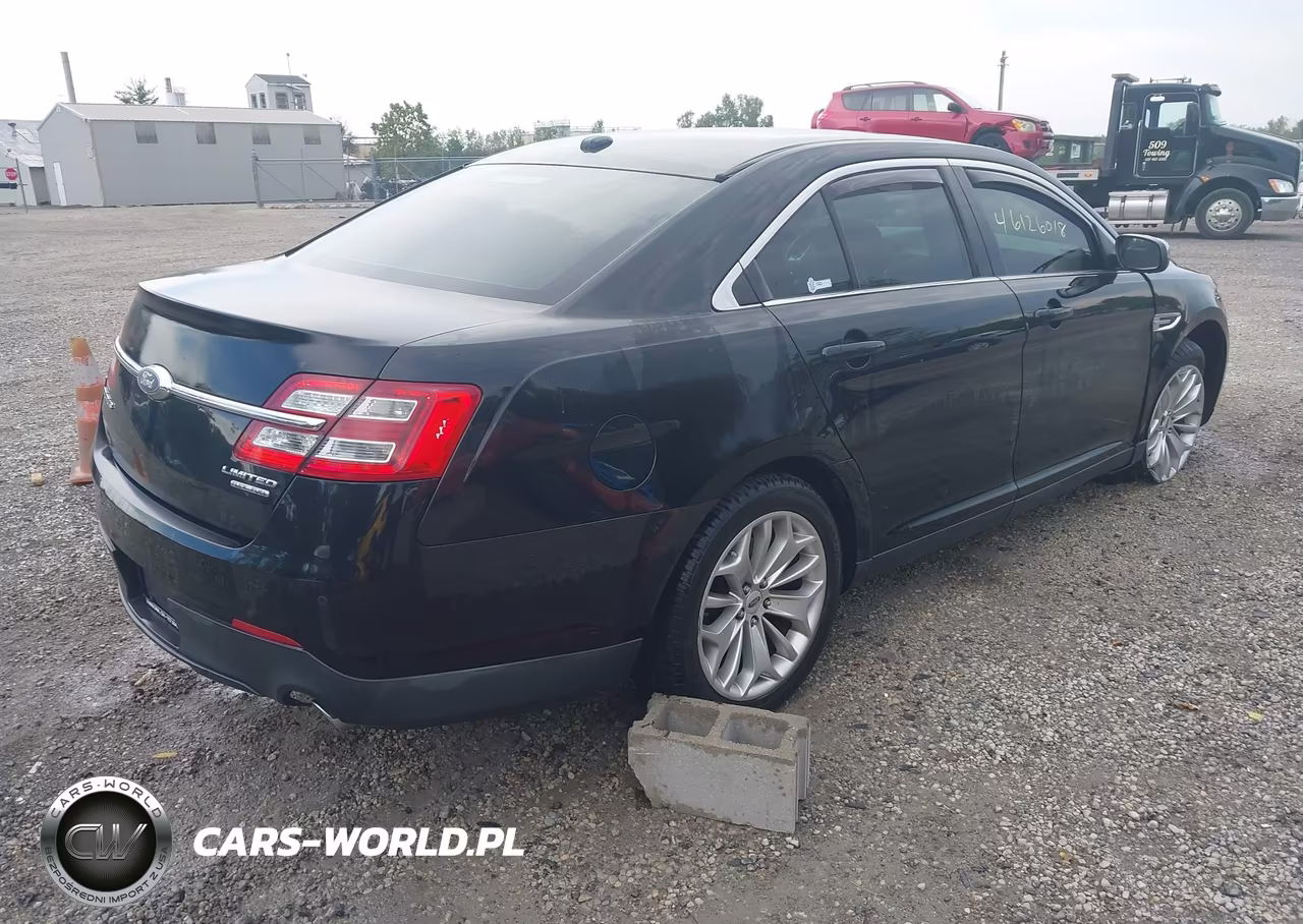 2017 Ford Taurus Limited VIN:1FAHP2F85HG114916 - 4