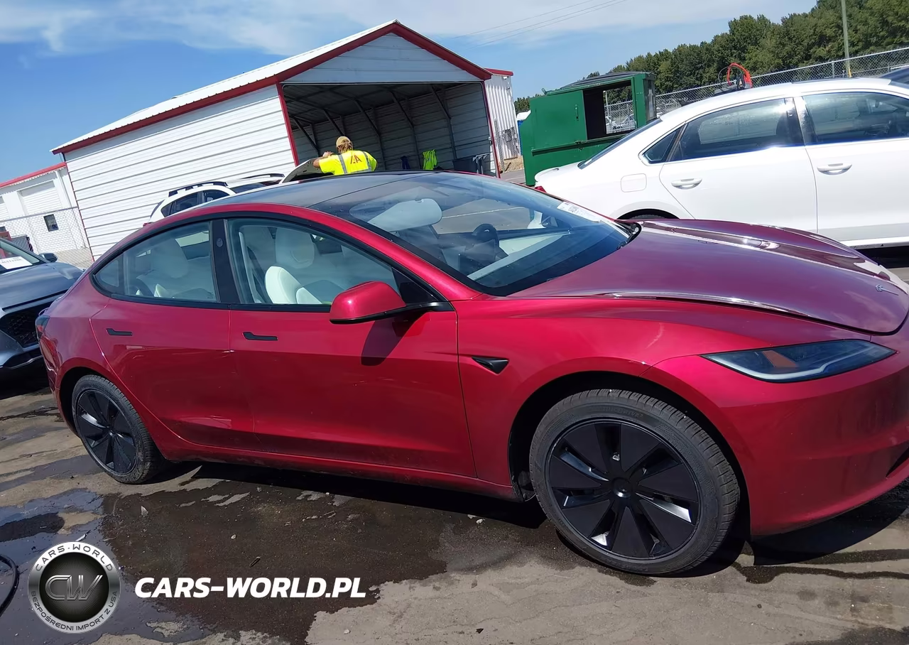 2025 Tesla Model 3 Long Range Rear-Wheel Drive-Standard Rear-Wheel Drive VIN:5YJ3E1EA2SF902093 - 12