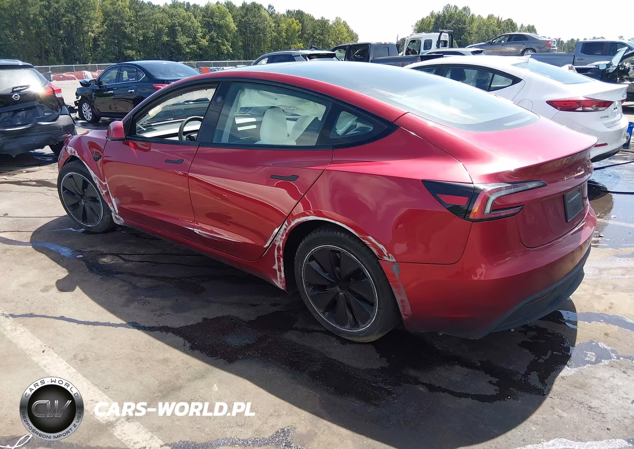 2025 Tesla Model 3 Long Range Rear-Wheel Drive-Standard Rear-Wheel Drive VIN:5YJ3E1EA2SF902093 - 3
