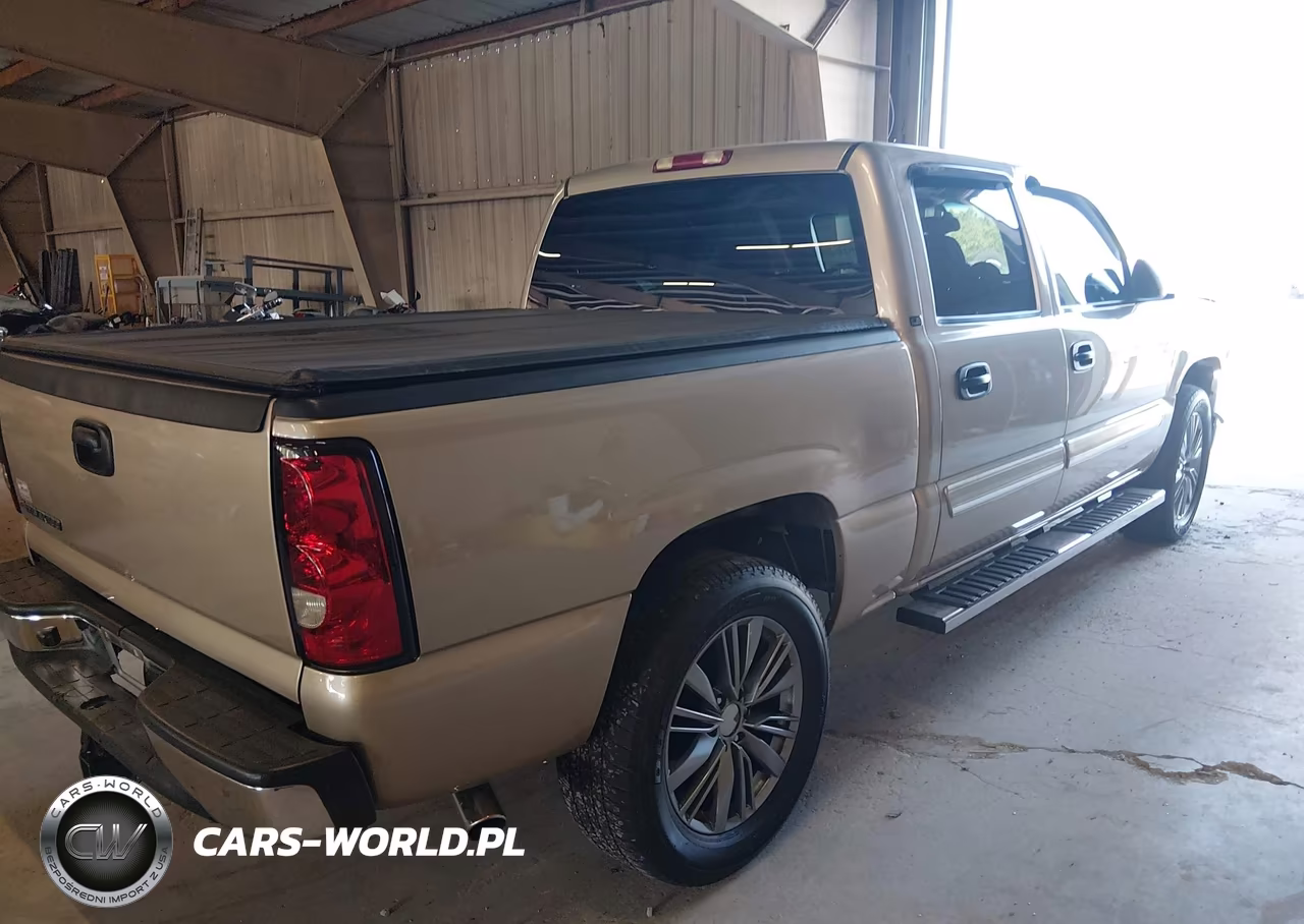 2007 Chevrolet Silverado 1500 Classic Ls VIN:2GCEC13V271152631 - 4