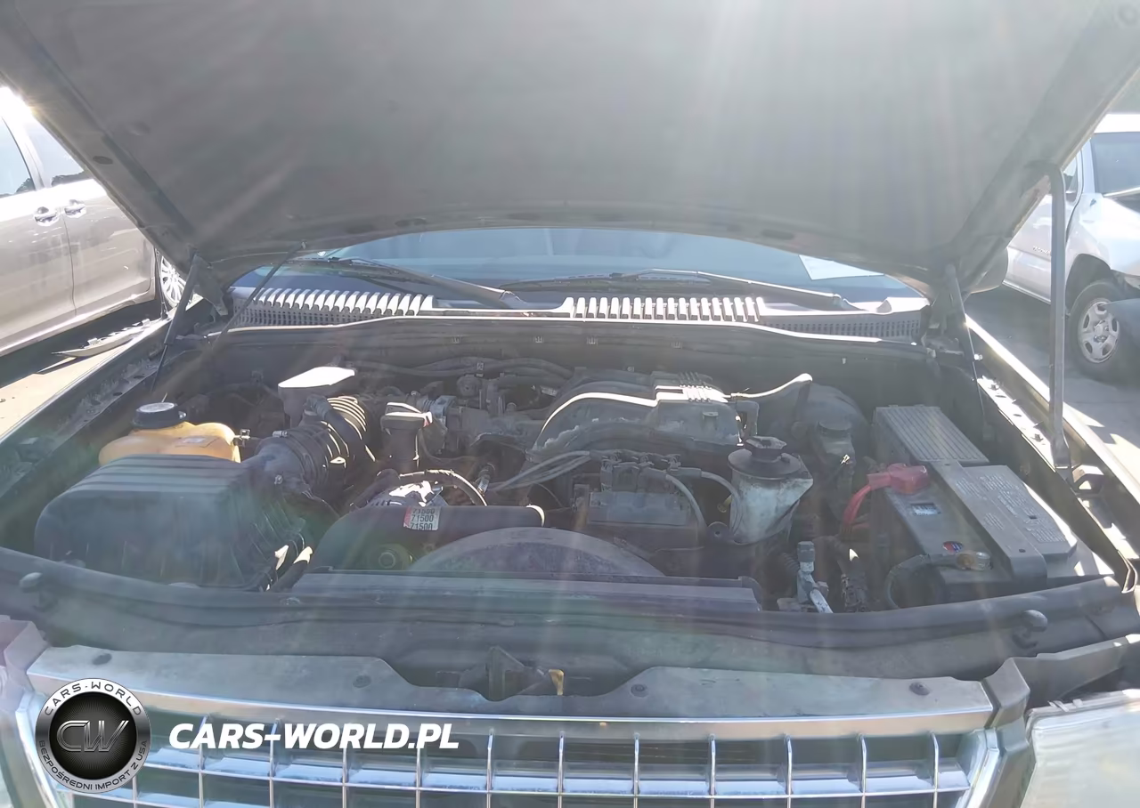2004 Ford Explorer Xlt VIN:1FMZU63K24UC25347 - 10