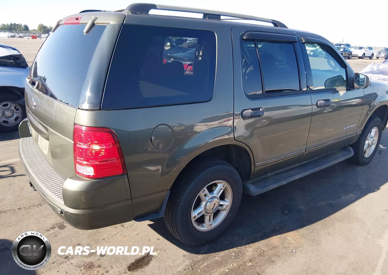 2004 Ford Explorer Xlt VIN:1FMZU63K24UC25347 - 4