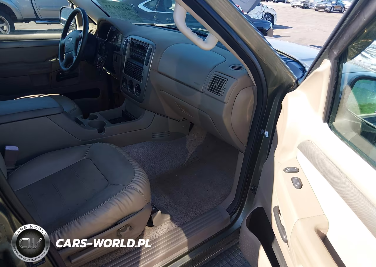 2004 Ford Explorer Xlt VIN:1FMZU63K24UC25347 - 5