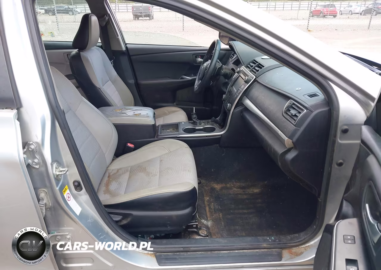 2017 Toyota Camry Se VIN:4T1BF1FK6HU427107 - 5