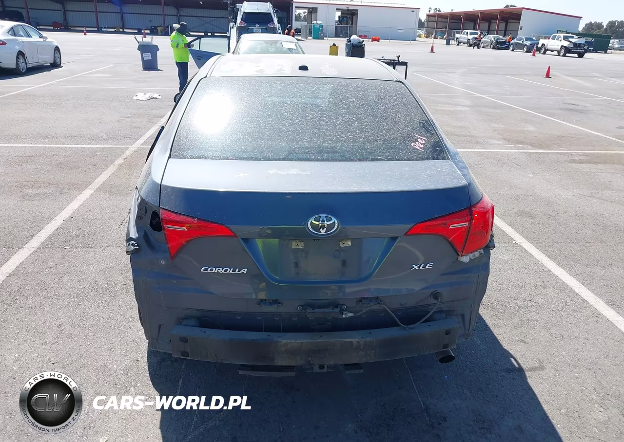 2019 Toyota Corolla Xle VIN:5YFBURHE7KP889437 - 17