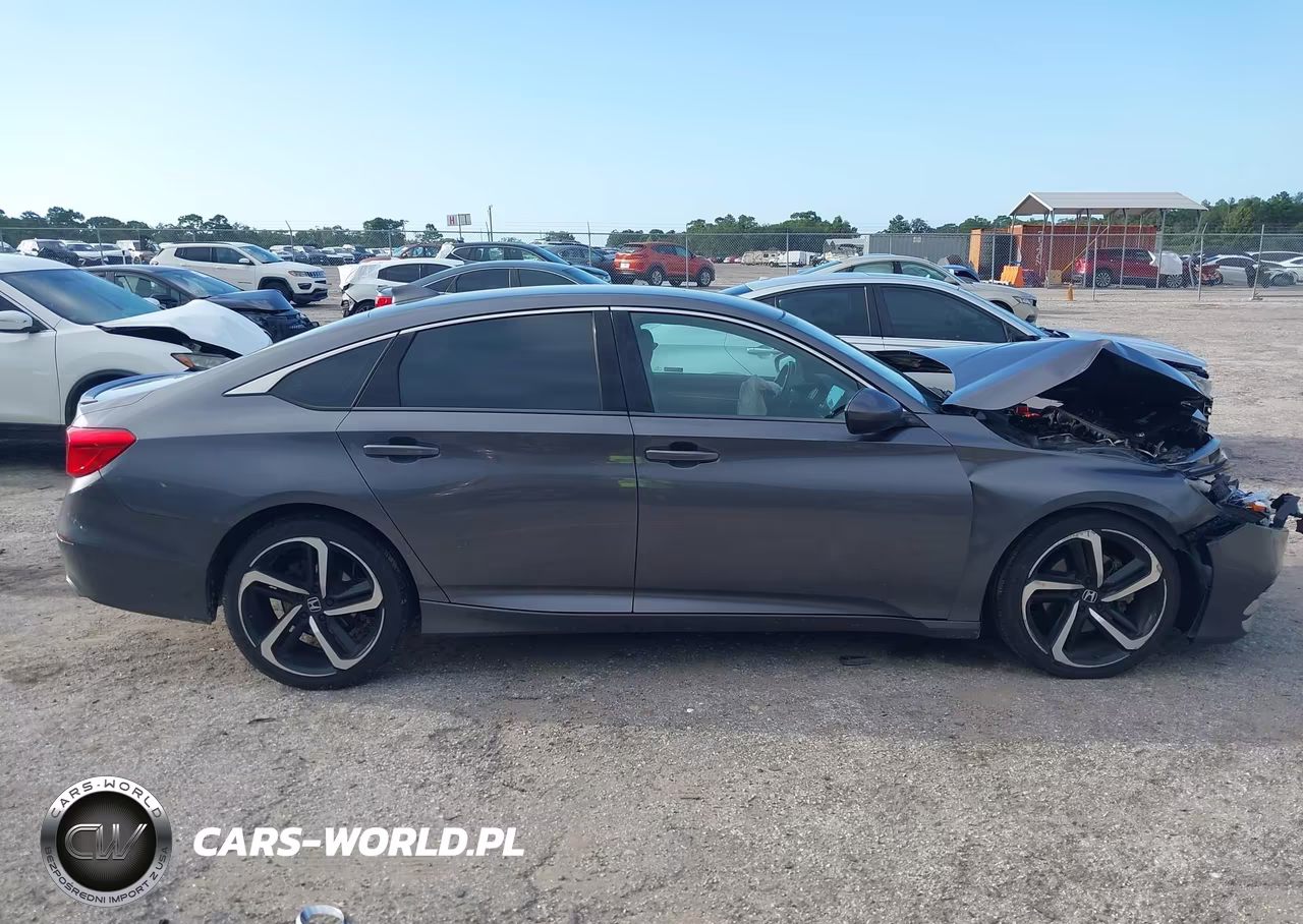 2018 Honda Accord Sport VIN:1HGCV1F30JA249532 - 13