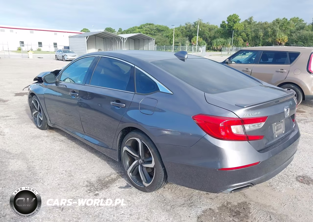 2018 Honda Accord Sport VIN:1HGCV1F30JA249532 - 3