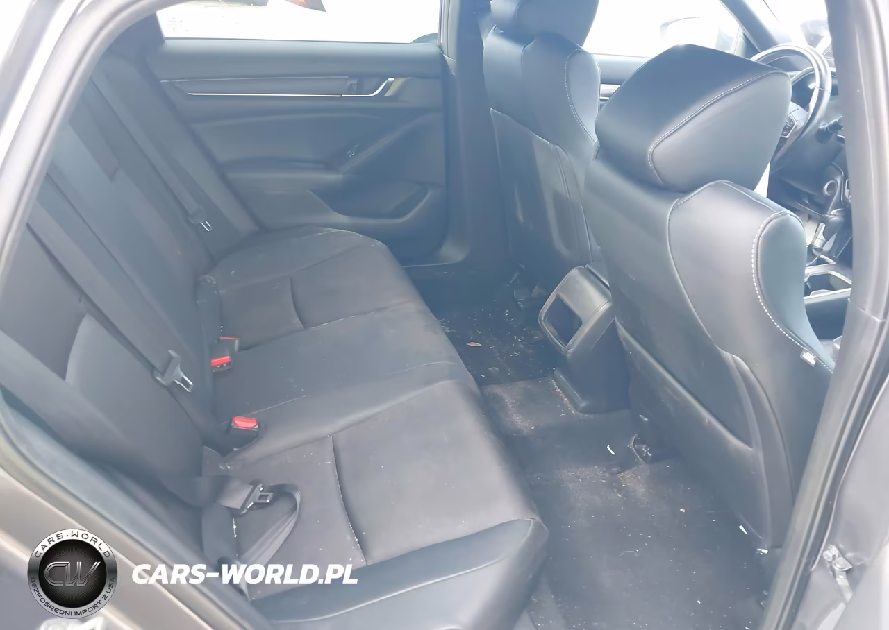2018 Honda Accord Sport VIN:1HGCV1F30JA249532 - 8