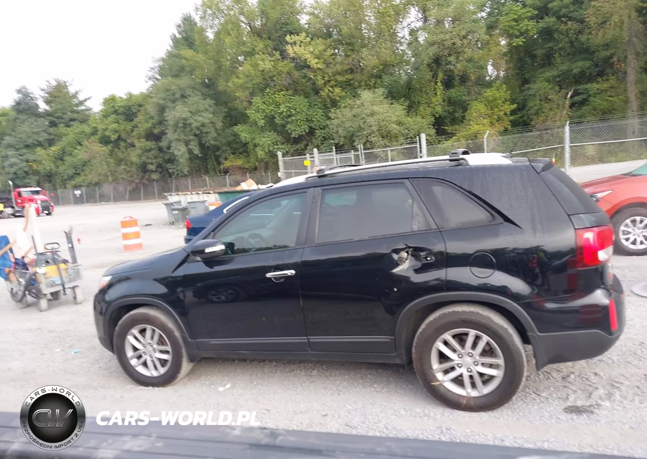 2015 Kia Sorento Lx VIN:5XYKT4A66FG659360 - 14