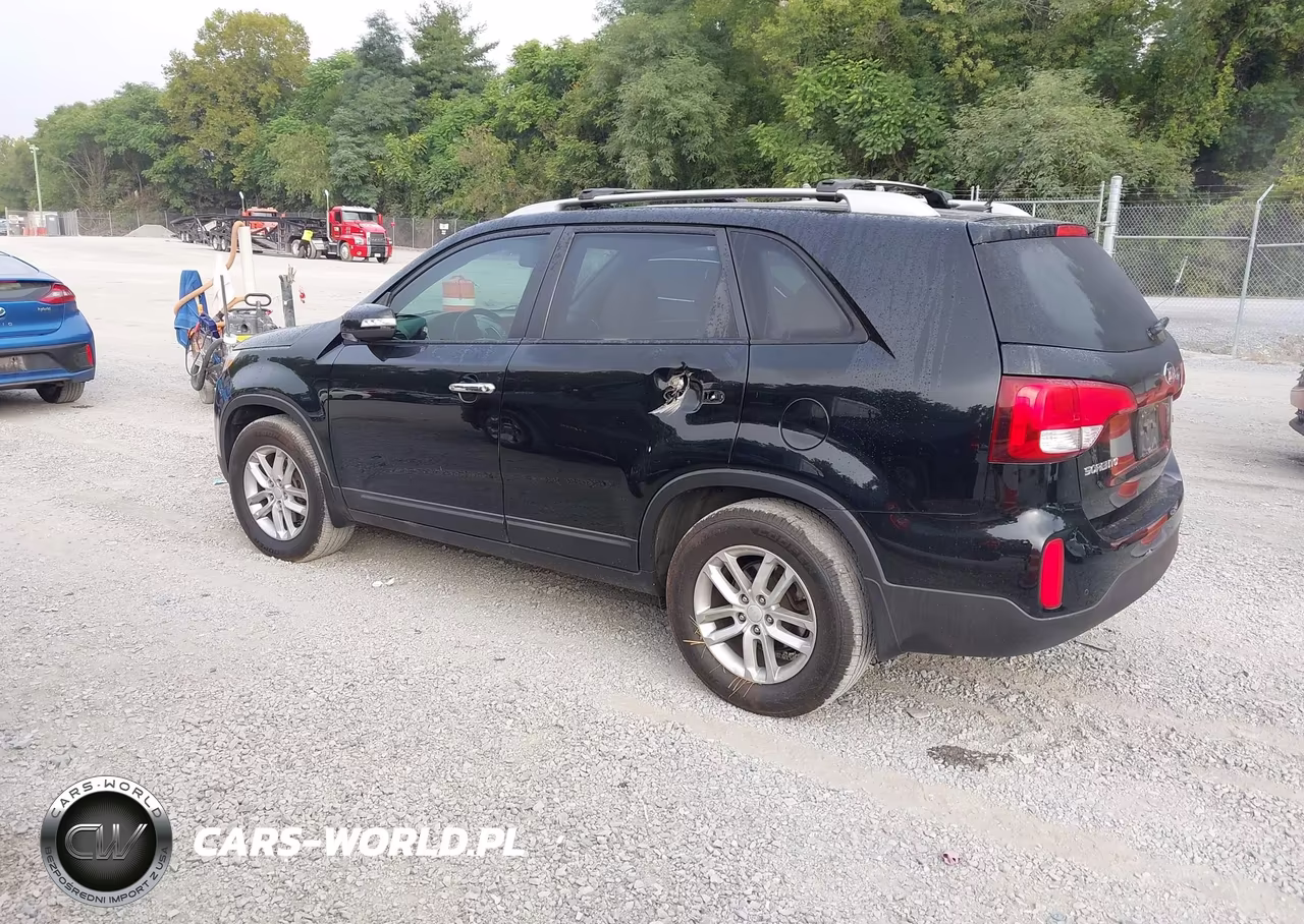 2015 Kia Sorento Lx VIN:5XYKT4A66FG659360 - 3