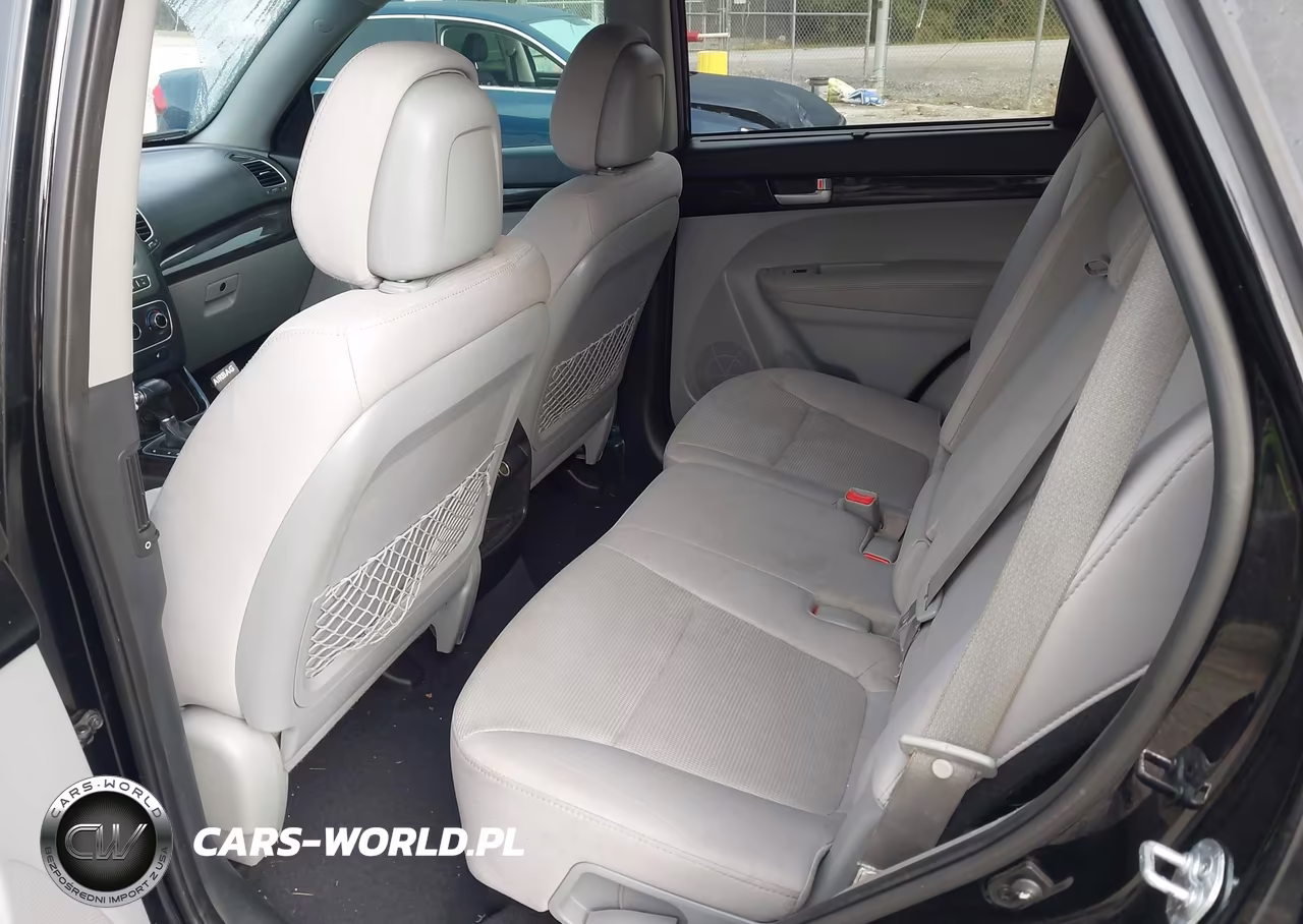 2015 Kia Sorento Lx VIN:5XYKT4A66FG659360 - 8