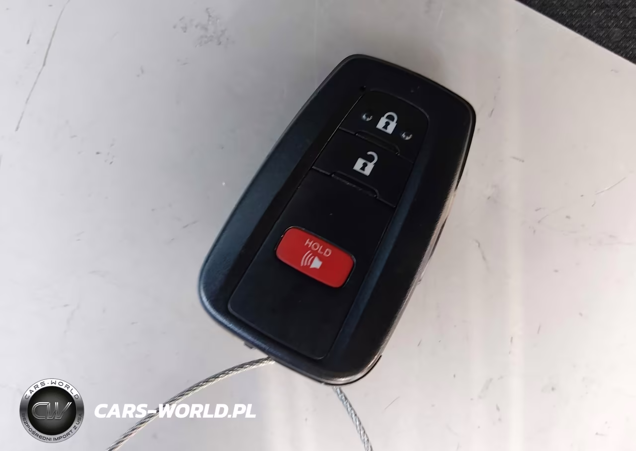 2021 Toyota Prius Le VIN:JTDKAMFUXM3133795 - 11
