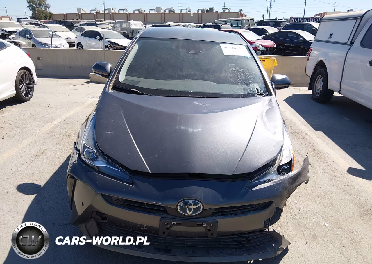 2021 Toyota Prius Le VIN:JTDKAMFUXM3133795 - 12