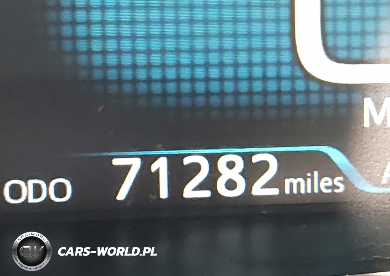 2021 Toyota Prius Le VIN:JTDKAMFUXM3133795 - 15