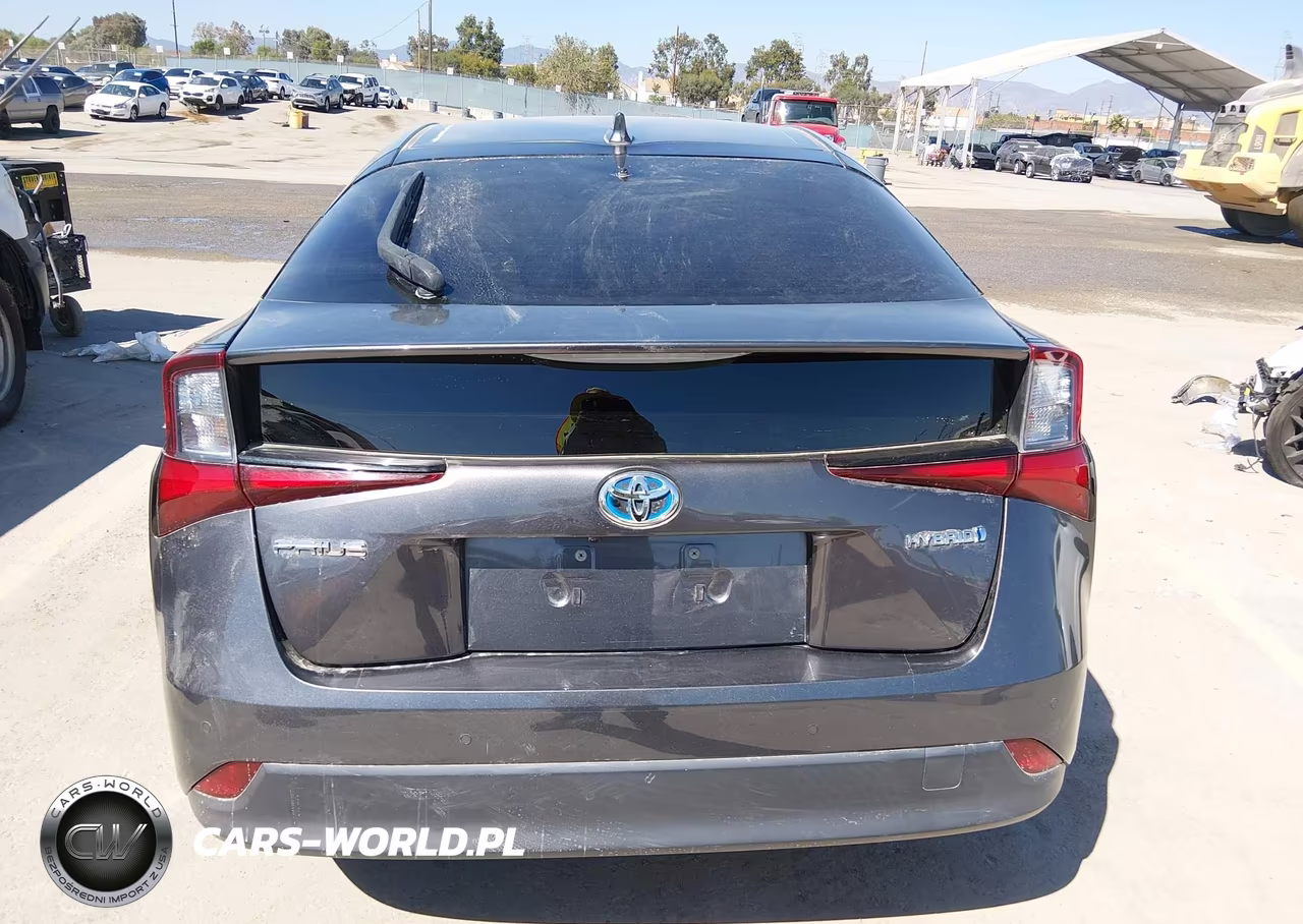 2021 Toyota Prius Le VIN:JTDKAMFUXM3133795 - 16