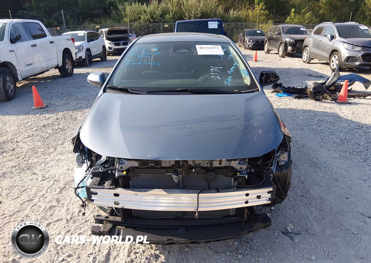2025 Toyota Corolla Le VIN:5YFB4MDEXSP357043 - 12