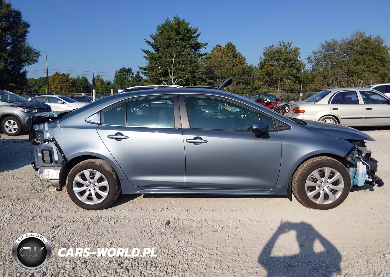 2025 Toyota Corolla Le VIN:5YFB4MDEXSP357043 - 13