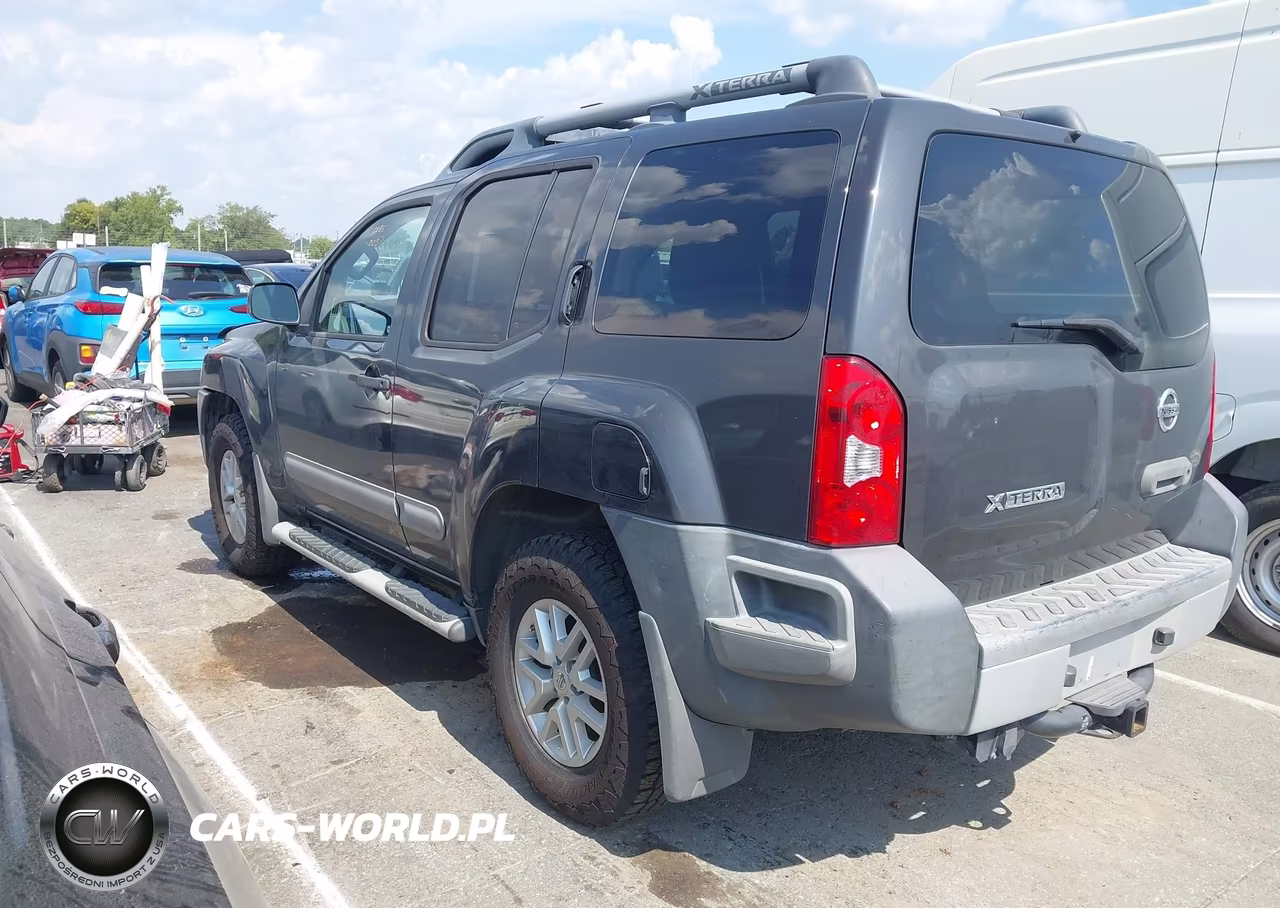 2015 Nissan Xterra S VIN:5N1AN0NW2FN656064 - 3