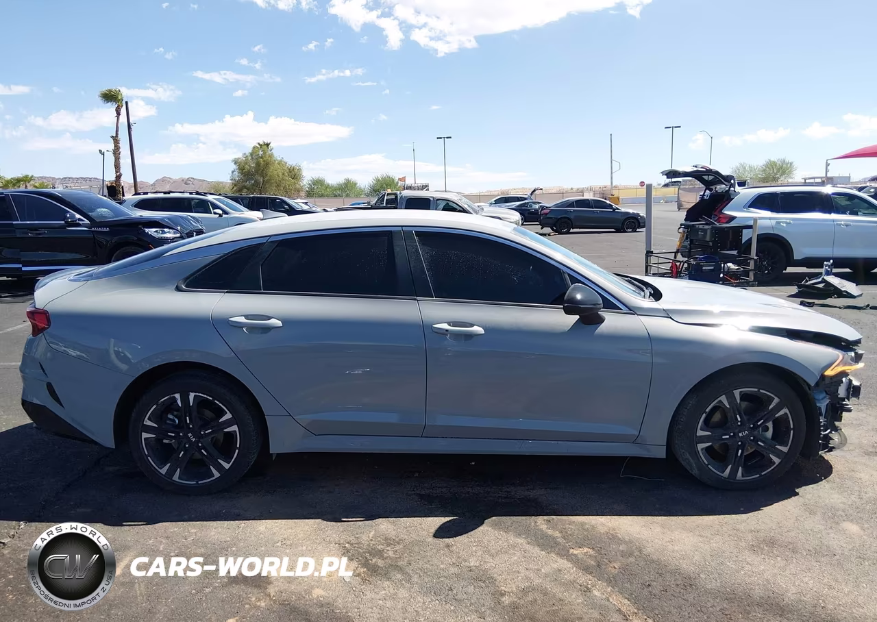 2021 Kia K5 Gt-Line VIN:5XXG64J23MG006867 - 13