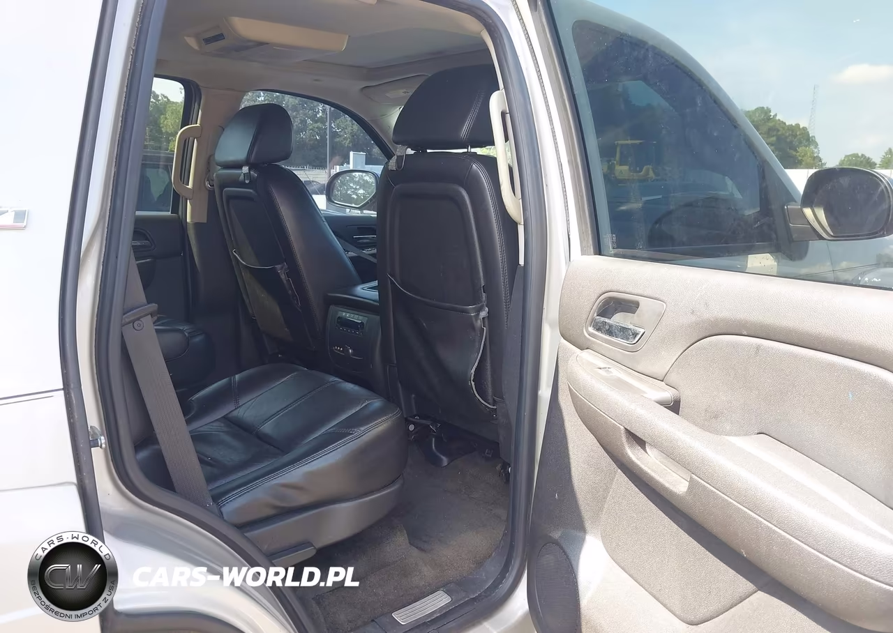 2007 Chevrolet Tahoe Lt VIN:1GNFC13J97R370131 - 8