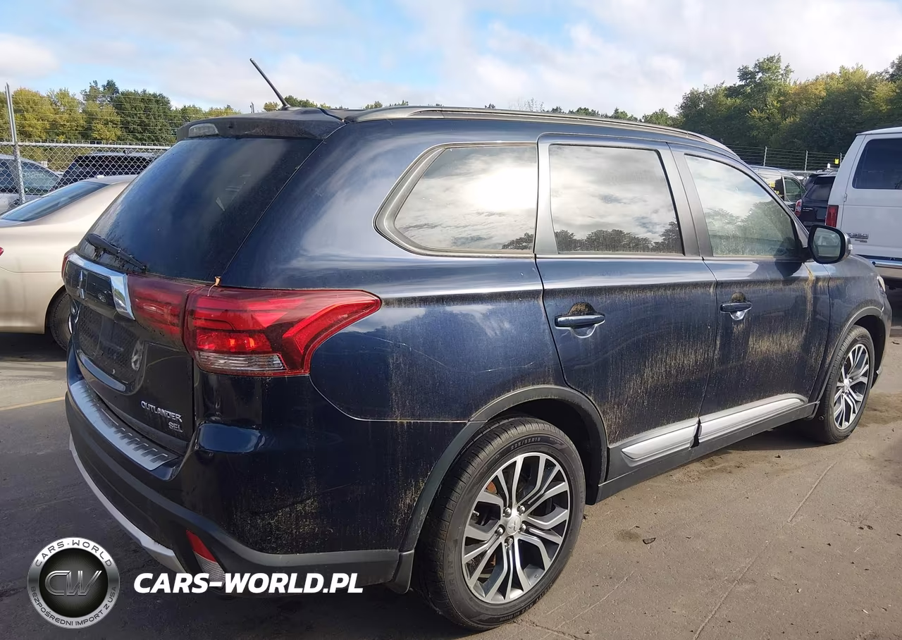 2016 Mitsubishi Outlander Se-Sel VIN:JA4AD3A36GZ012124 - 4