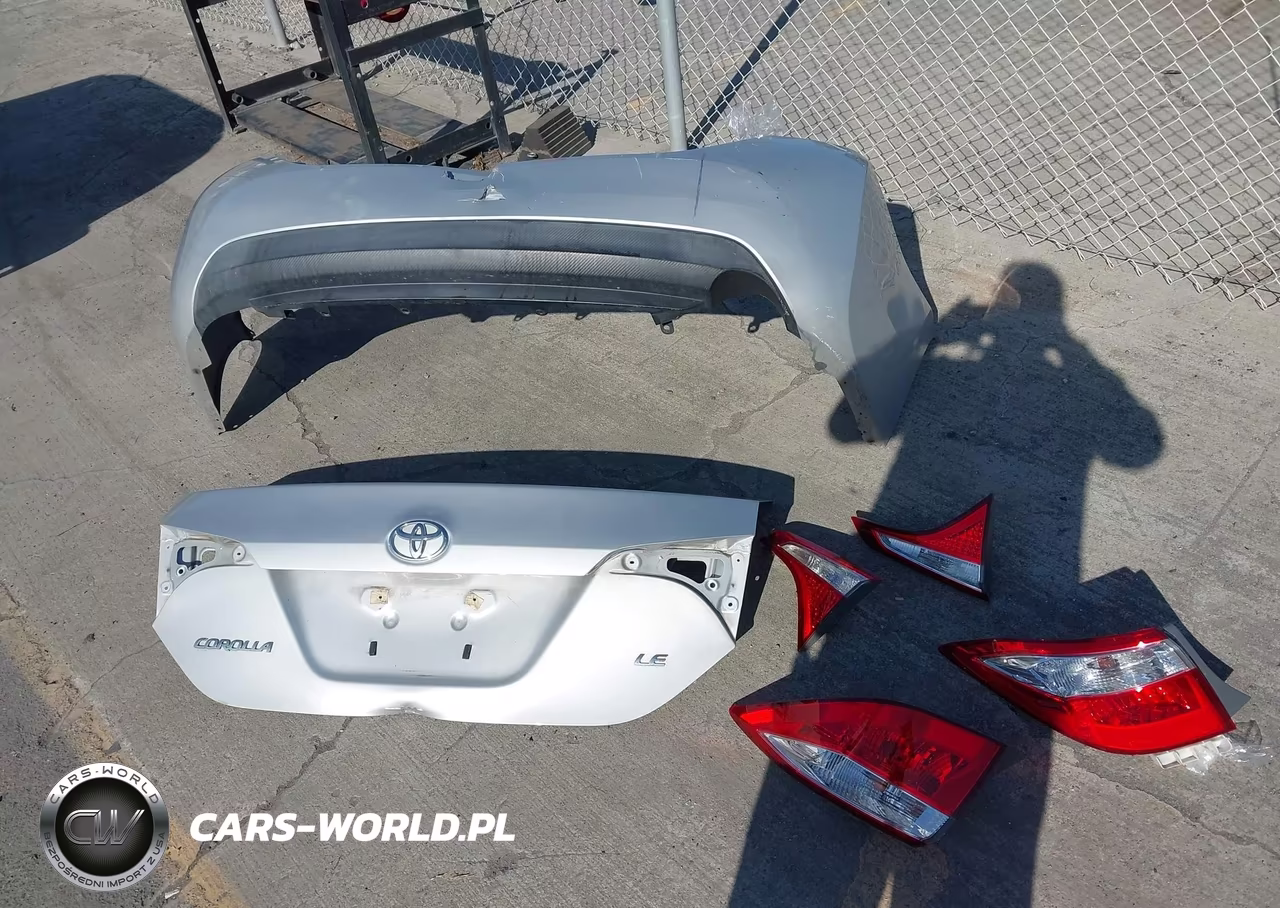 2014 Toyota Corolla Le Plus VIN:5YFBURHE4EP010108 - 12