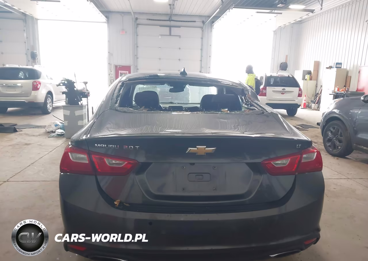2016 Chevrolet Malibu 2Lt VIN:1G1ZF5SX8GF213047 - 16