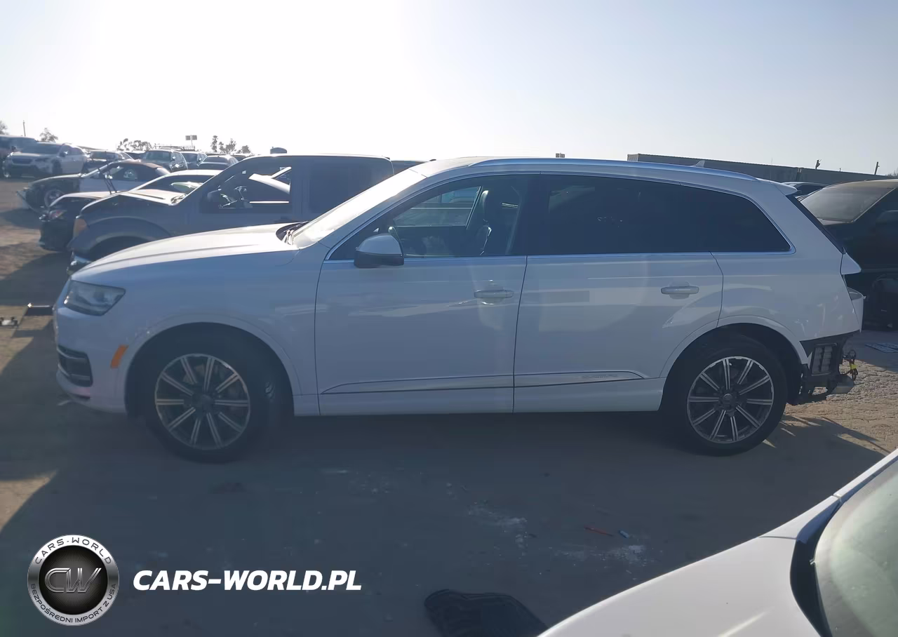 2017 Audi Q7 3.0T Premium VIN:WA1LAAF73HD000593 - 15