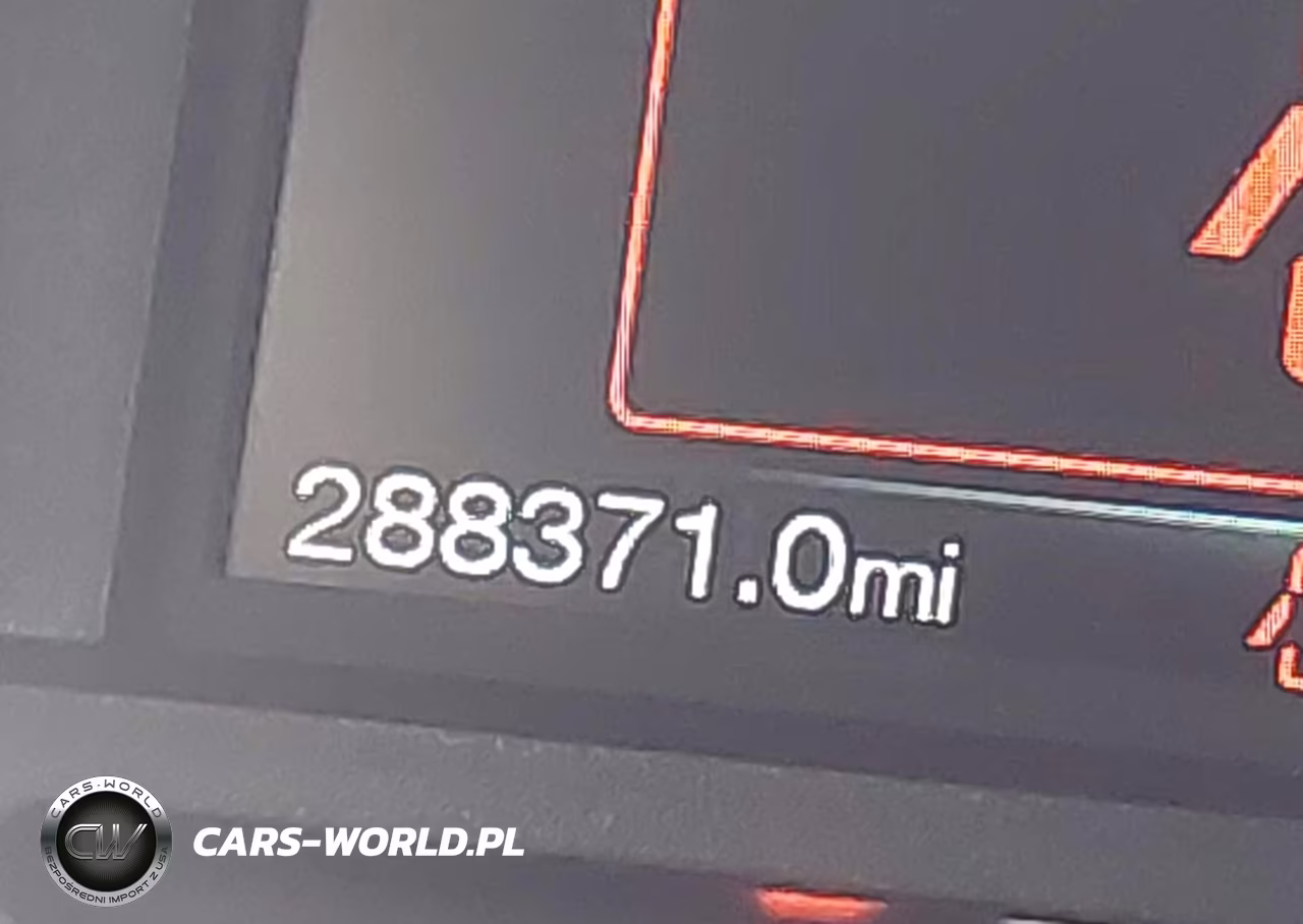 2018 Ford F-150 Xlt VIN:1FTEW1EG9JFD41573 - 16