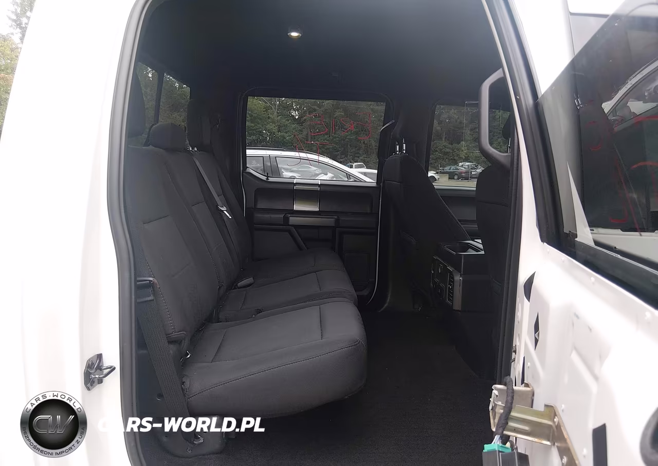 2018 Ford F-150 Xlt VIN:1FTEW1EG9JFD41573 - 8